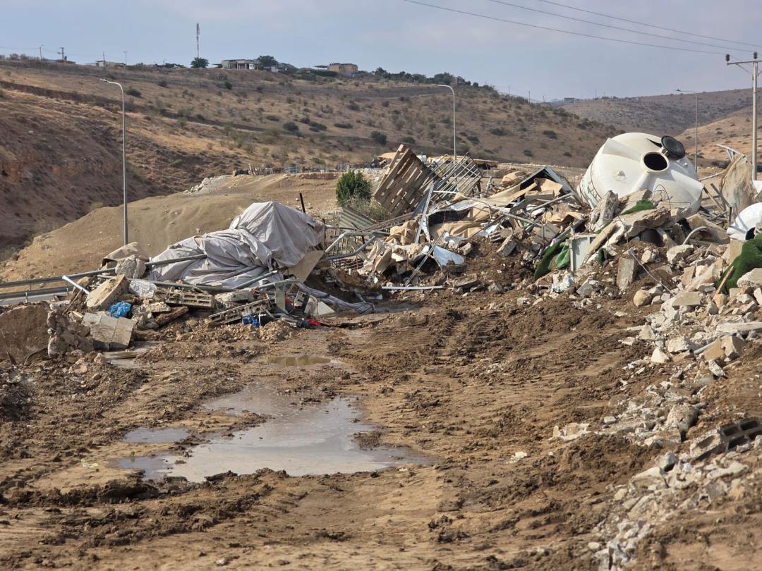 جانب من عمليات الهدم 